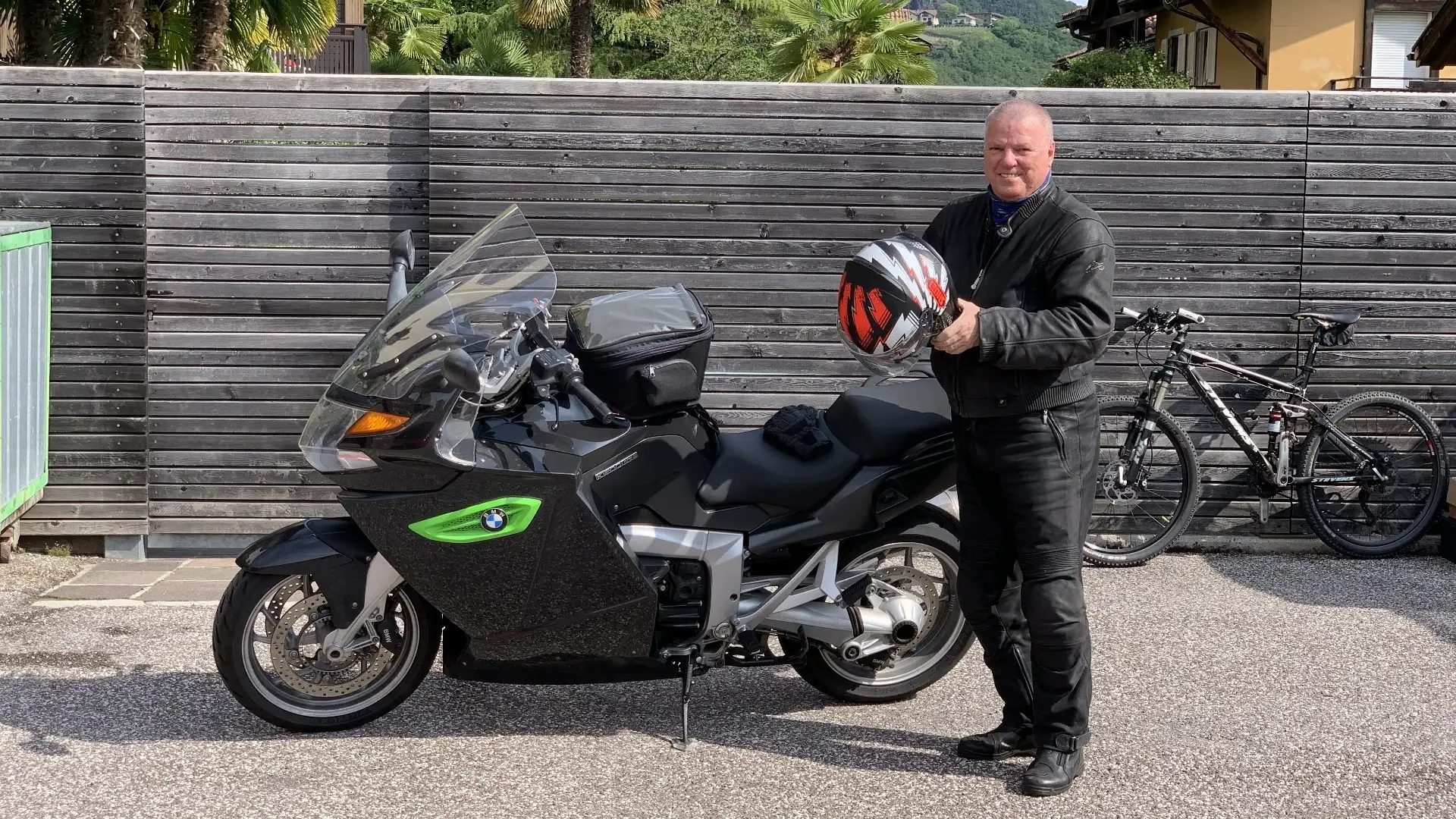 BMW K 1200 GT crna - 2