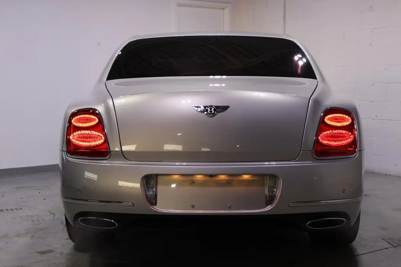 Bentley Flying Spur fotografie Bentley Flying Spur
