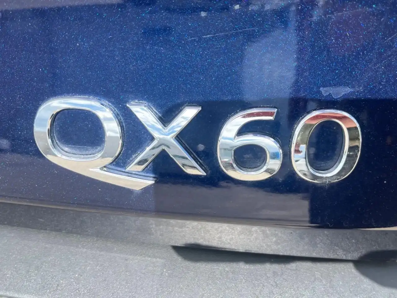 Infiniti QX60 снимка Infiniti QX60