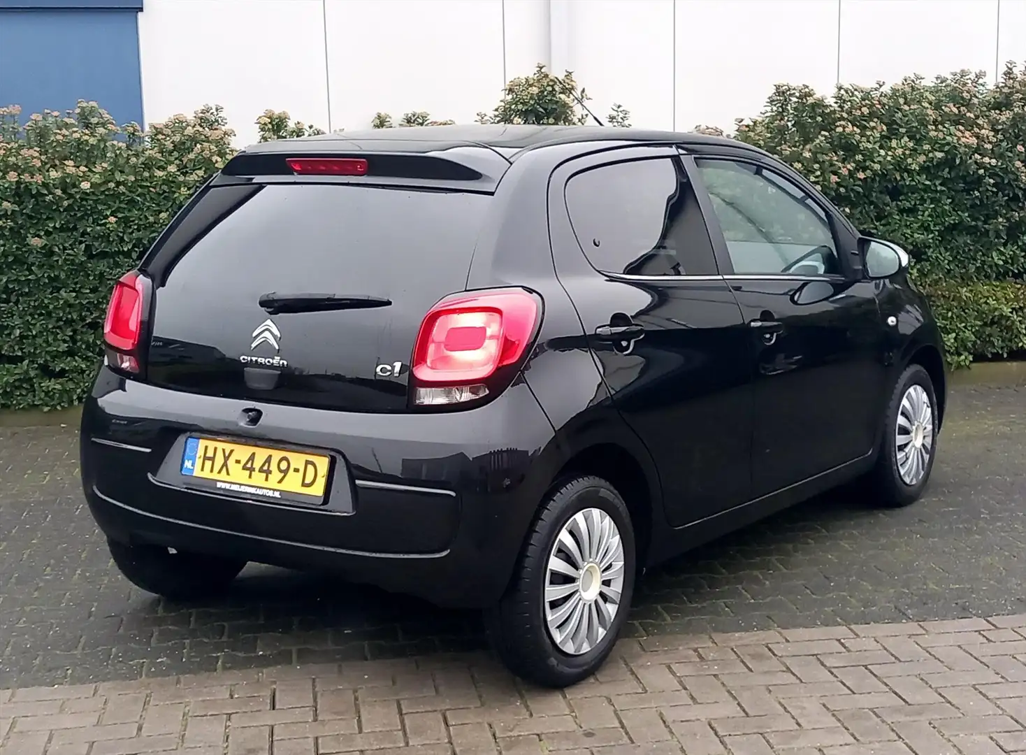 Citroen C1 1.0 VTi 68PK 5D Style Edition Airco Schwarz - 2