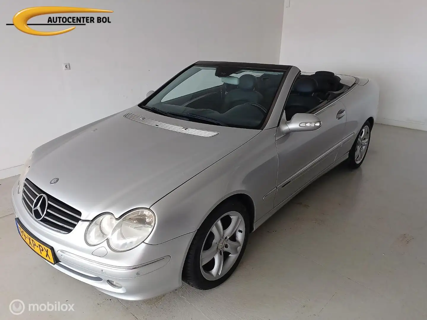 Mercedes-Benz CLK 320 Cabrio Avantgarde Gris - 1