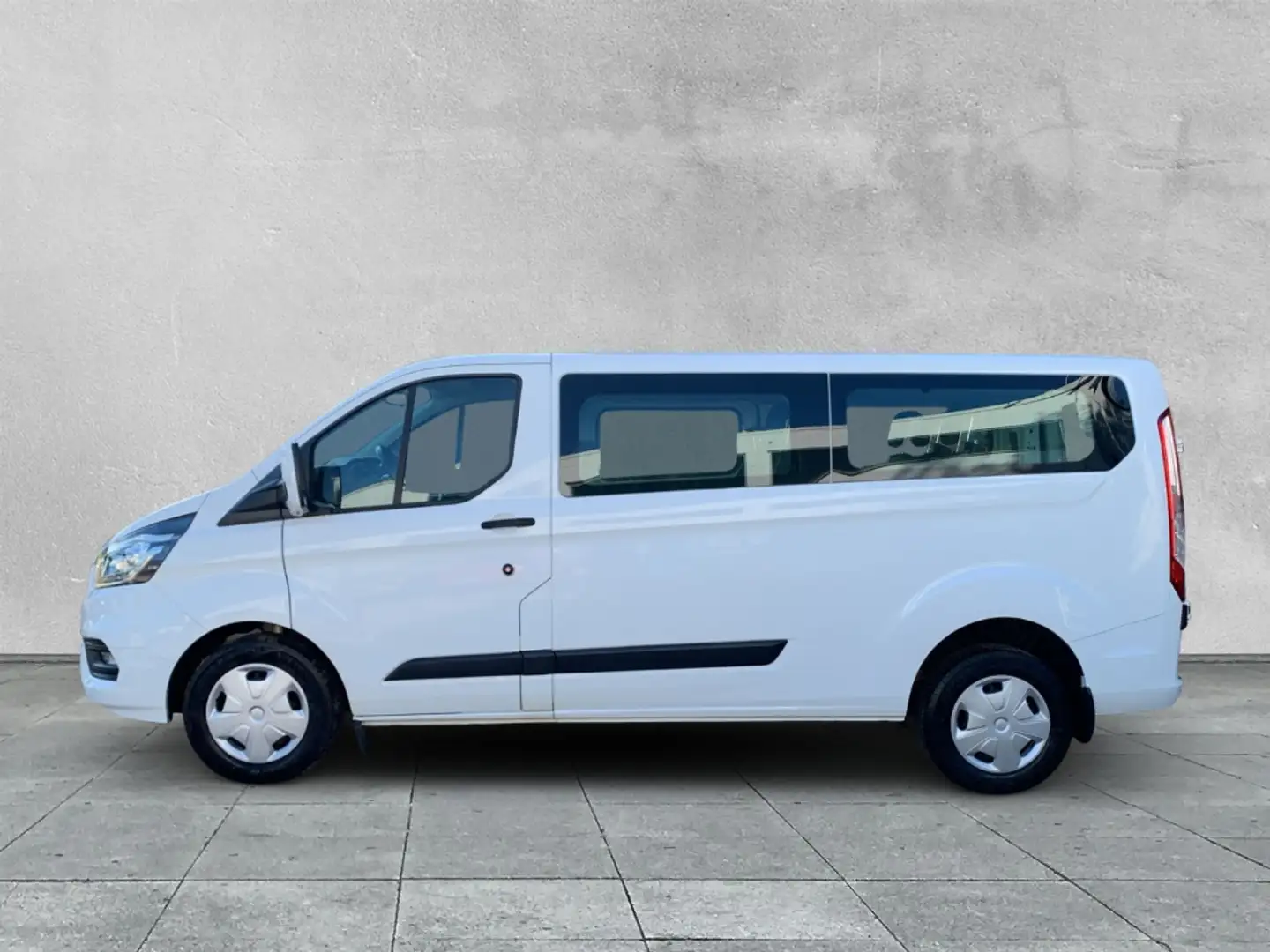 Ford Transit Custom 2.0 TDCi L2 9-Sitzer TREND PDC Wit - 2