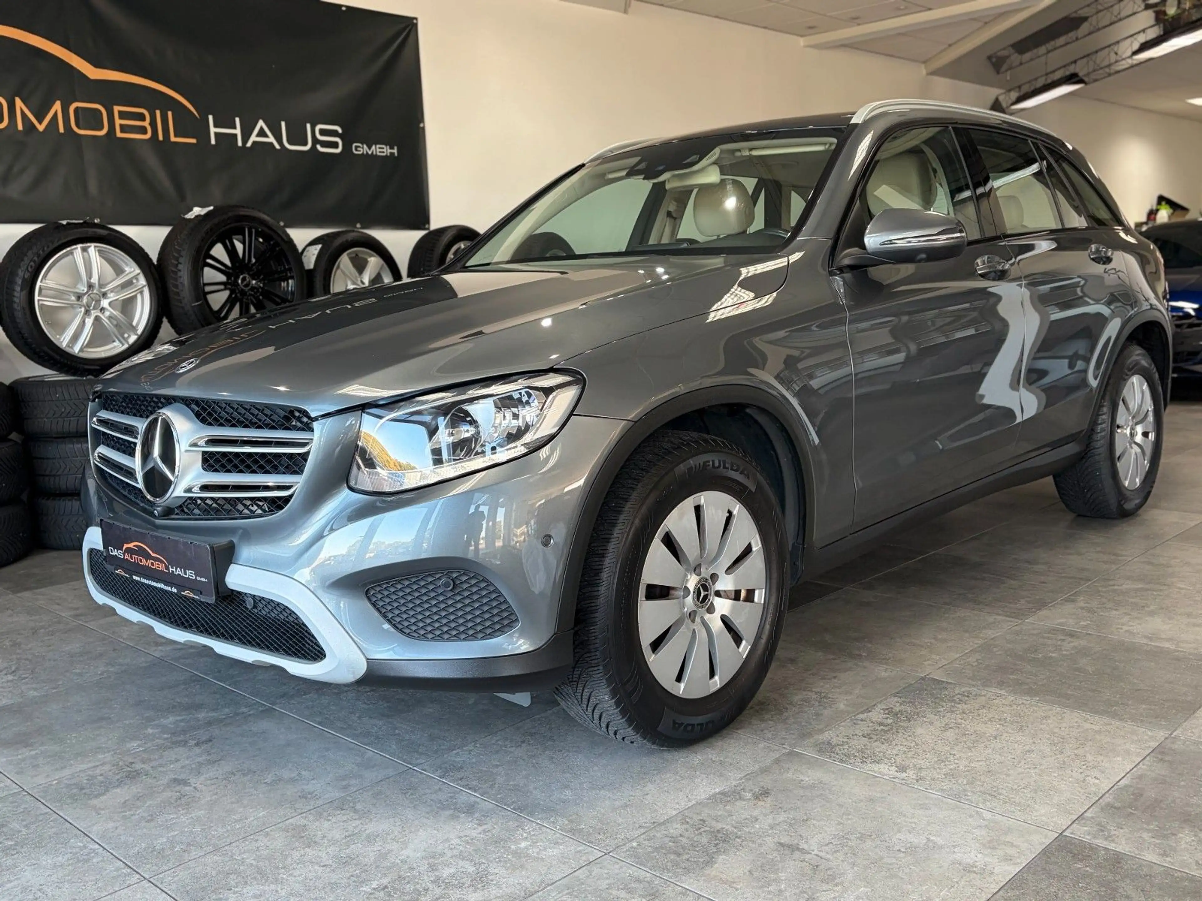 Mercedes-Benz GLC 250 *4matic*AHK*Pano*Comand*Burm*Distro*360°* — photo 5