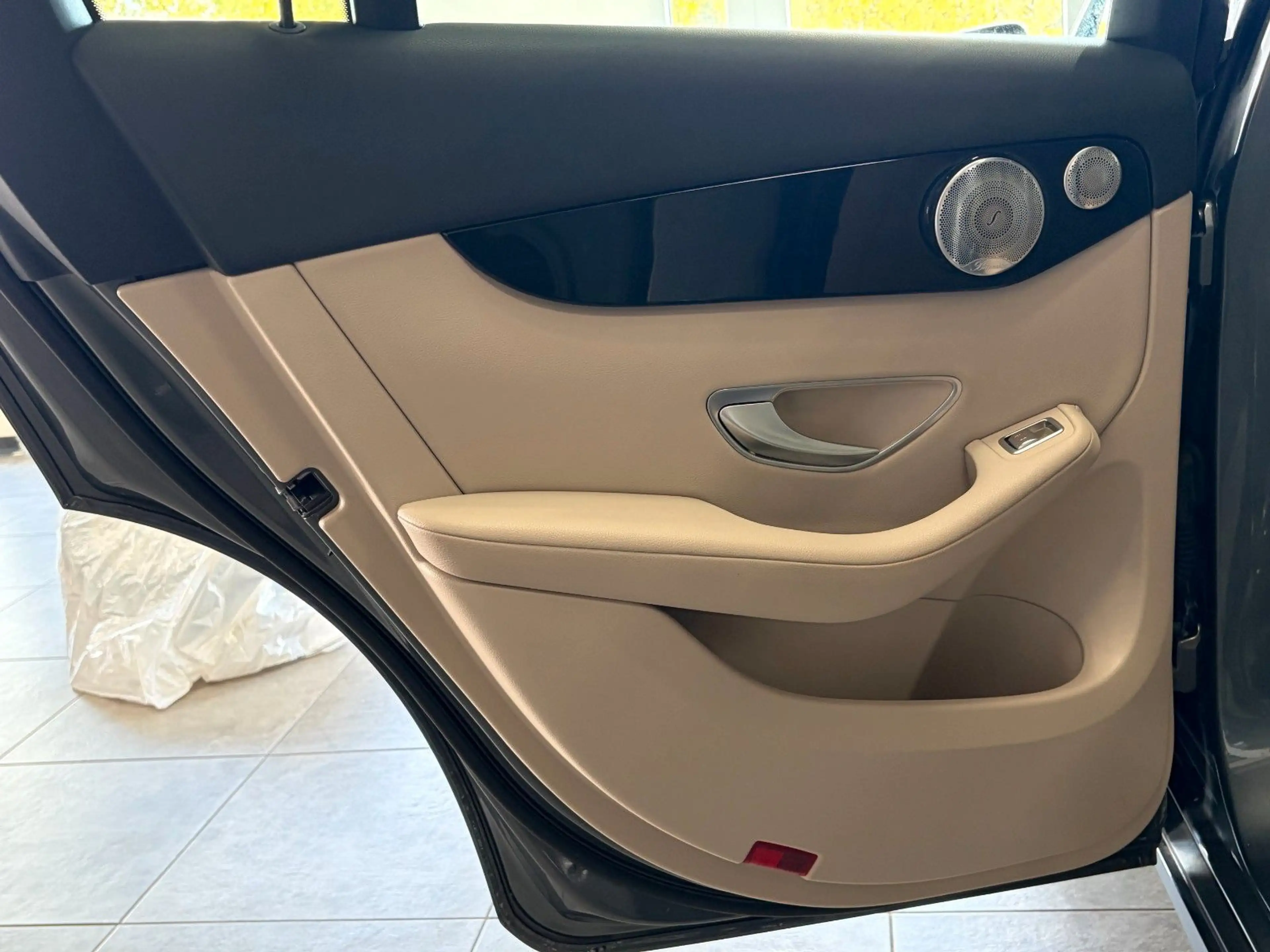 Mercedes-Benz GLC 250 *4matic*AHK*Pano*Comand*Burm*Distro*360°* — photo 29