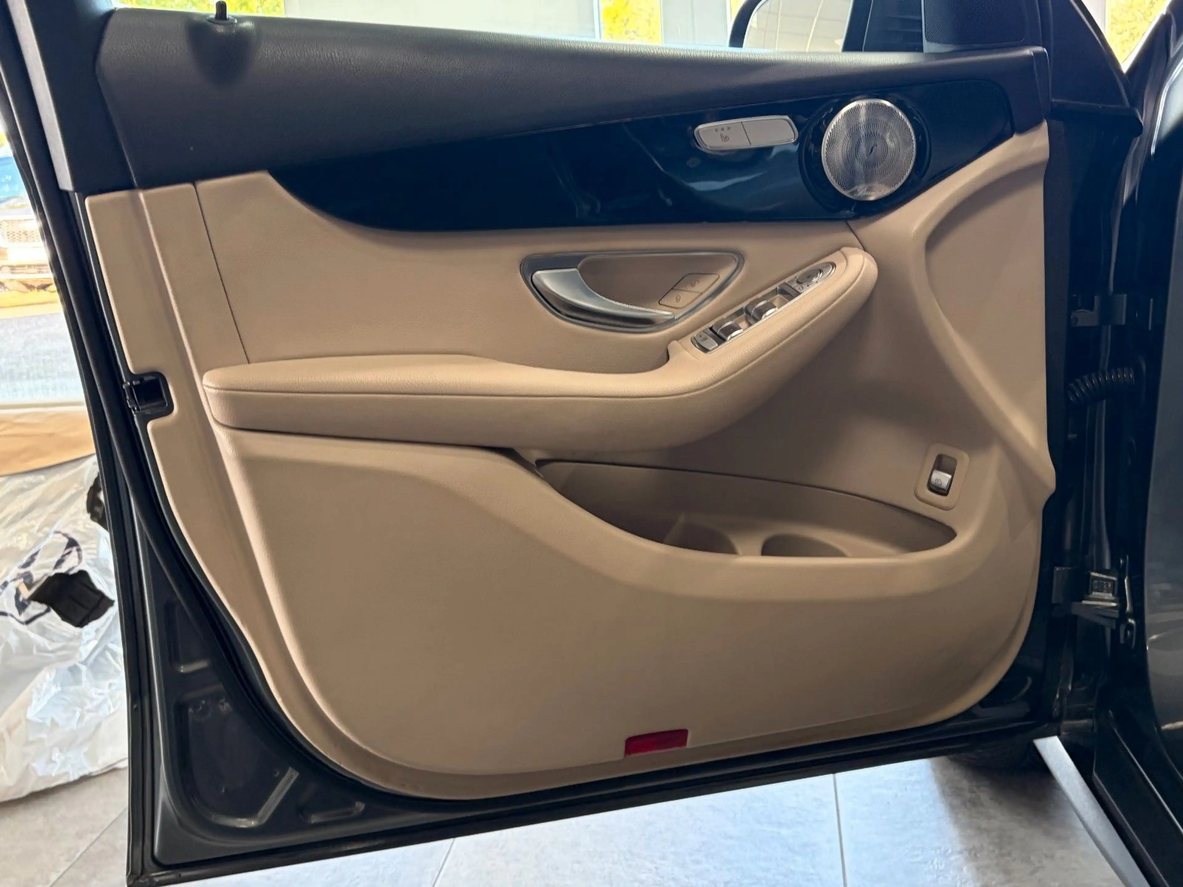 Mercedes-Benz GLC 250 *4matic*AHK*Pano*Comand*Burm*Distro*360°* — photo 26
