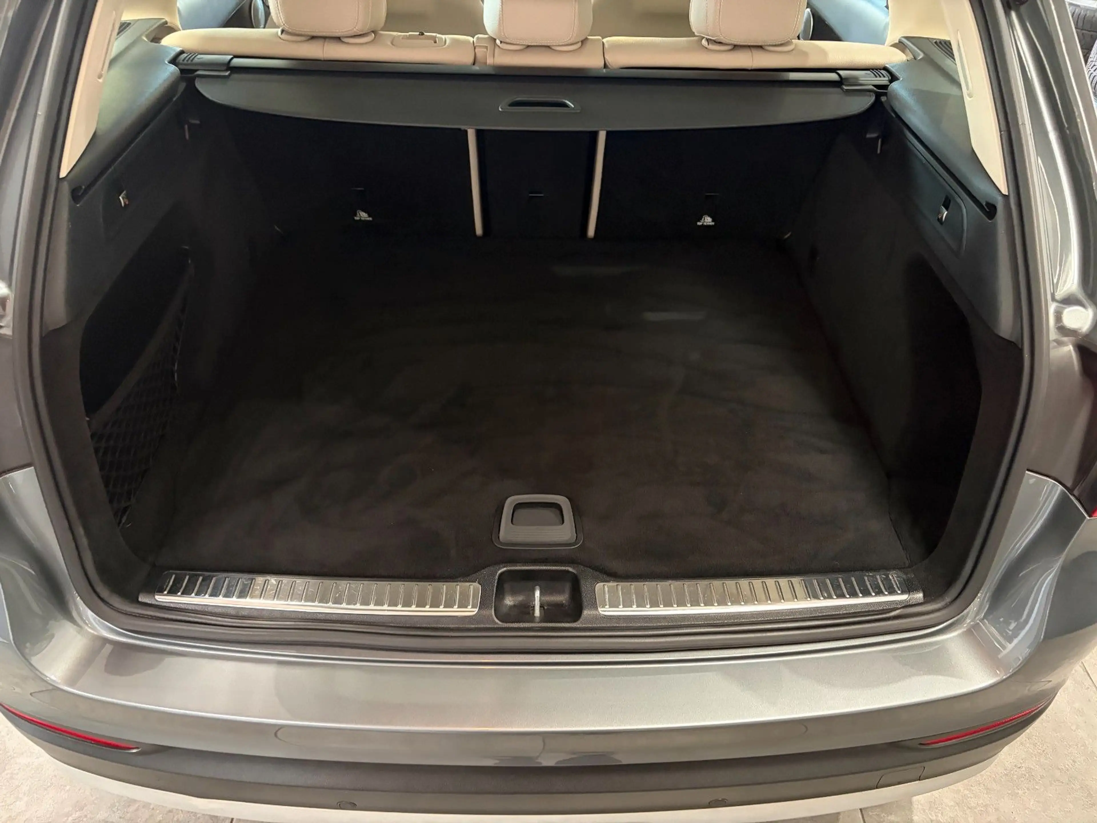 Mercedes-Benz GLC 250 *4matic*AHK*Pano*Comand*Burm*Distro*360°* — photo 30