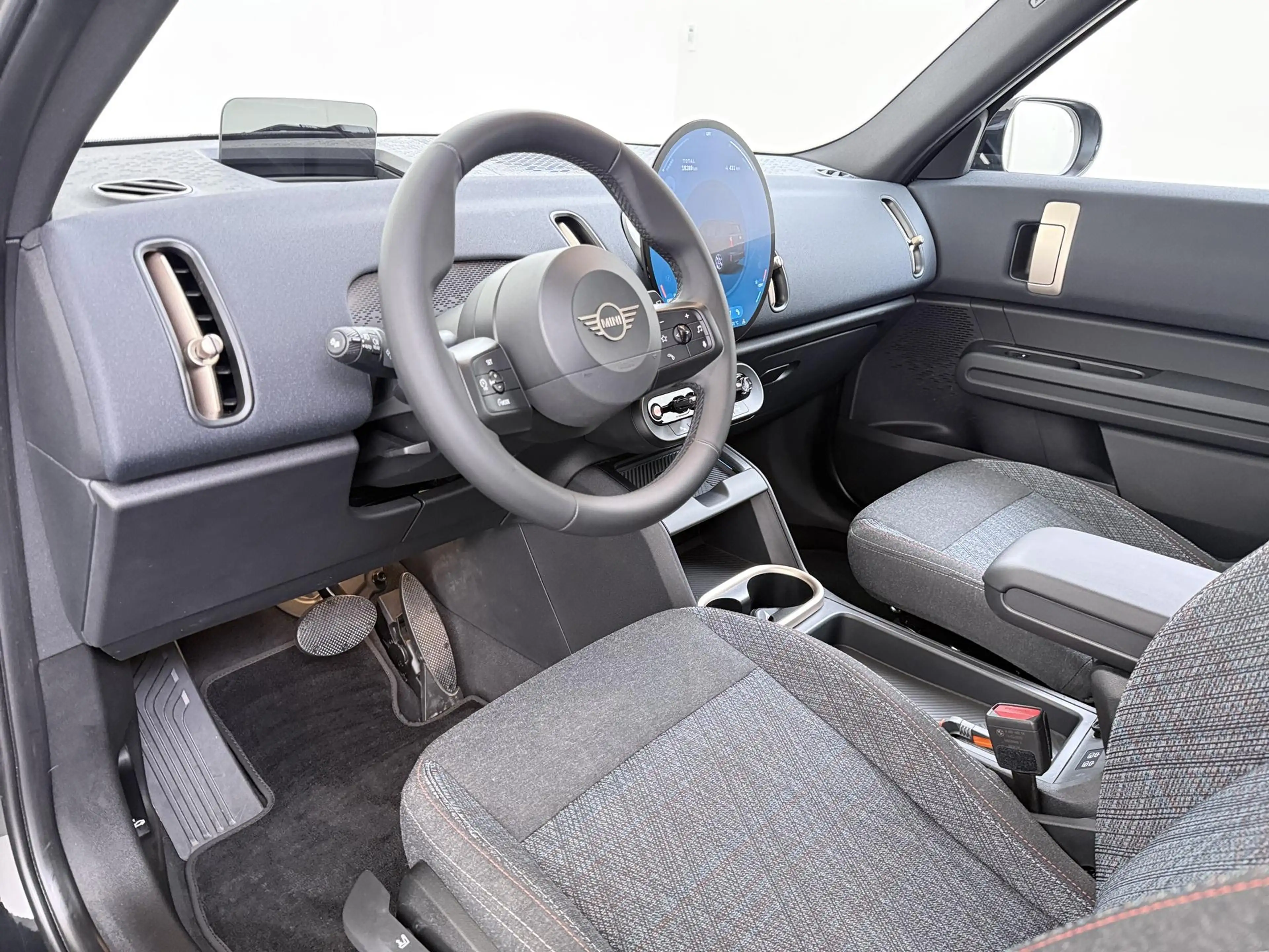 MINI Countryman E Blackyard 66.5 kWh SOH 100% | VAN: € 37.900,- VOOR — photo 18