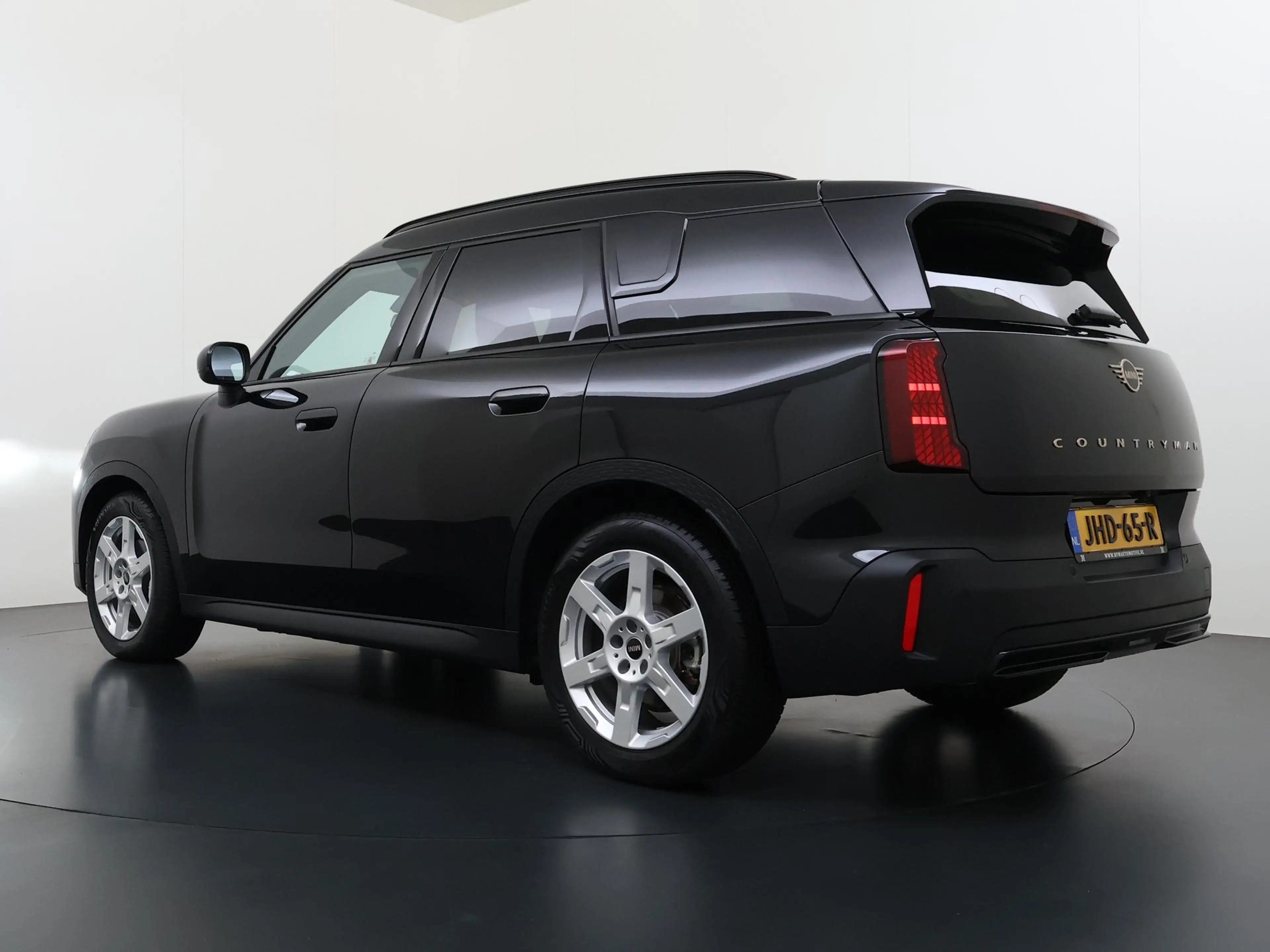 MINI Countryman E Blackyard 66.5 kWh SOH 100% | VAN: € 37.900,- VOOR — photo 6