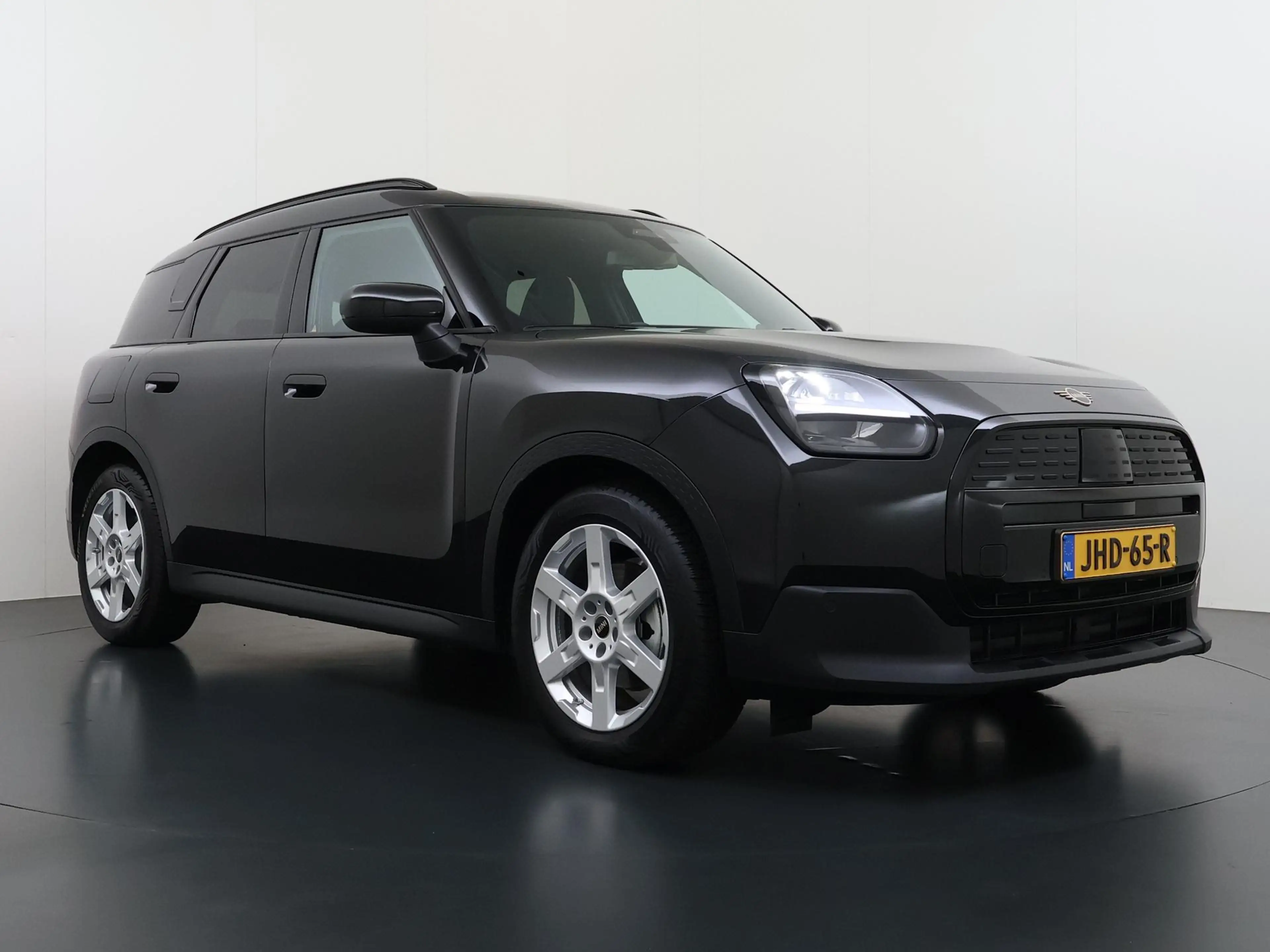 MINI Countryman E Blackyard 66.5 kWh SOH 100% | VAN: € 37.900,- VOOR — photo 3