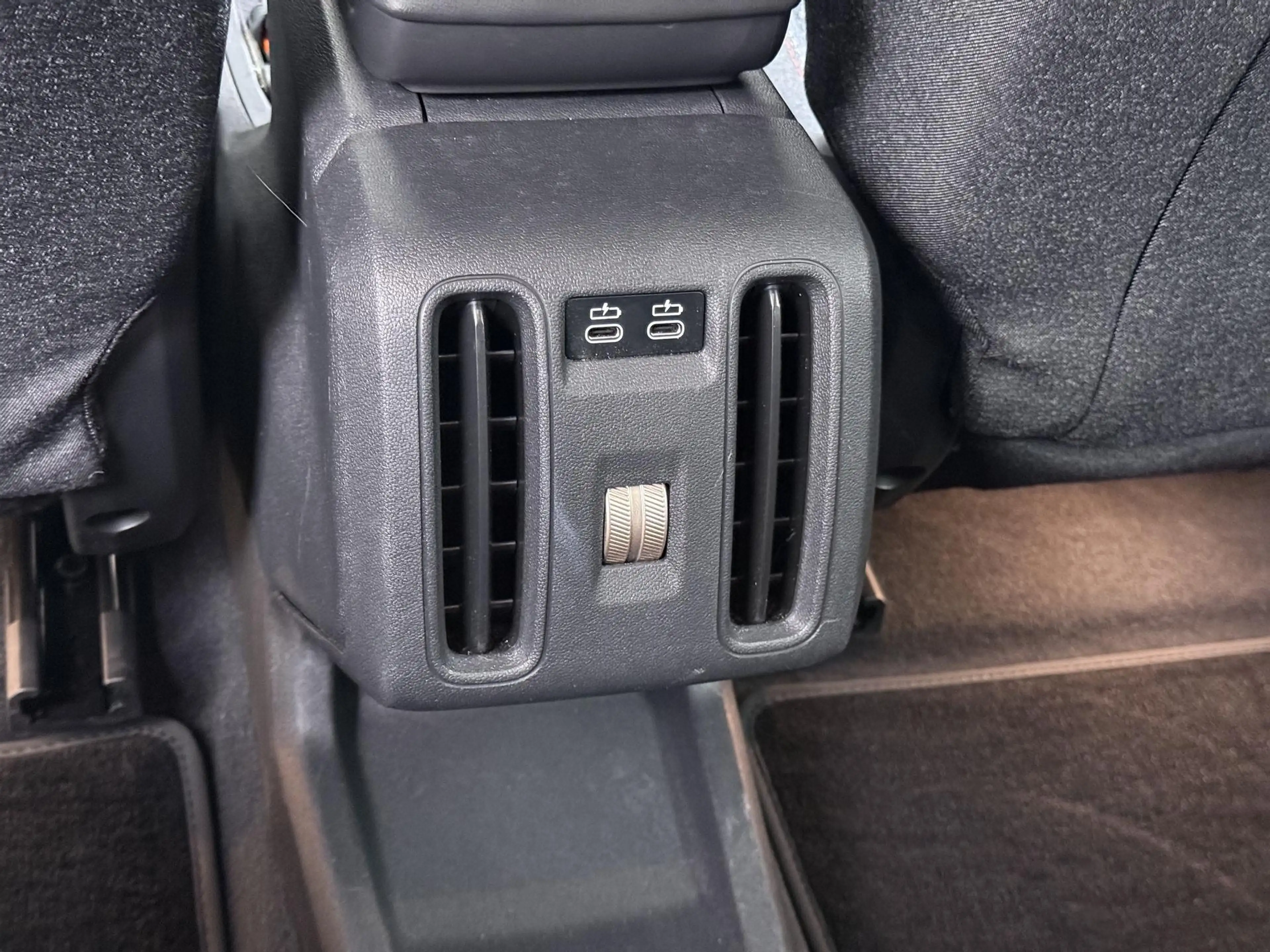 MINI Countryman E Blackyard 66.5 kWh SOH 100% | VAN: € 37.900,- VOOR — photo 22