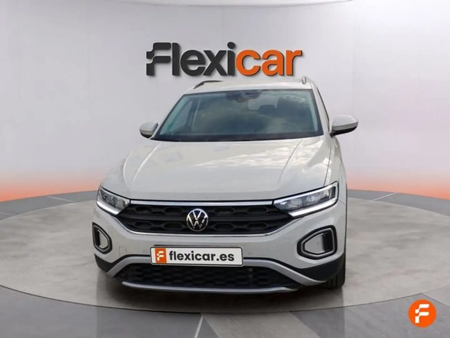 Volkswagen T-Roc 2.0TDI Life DSG7 110KW Gris - 2