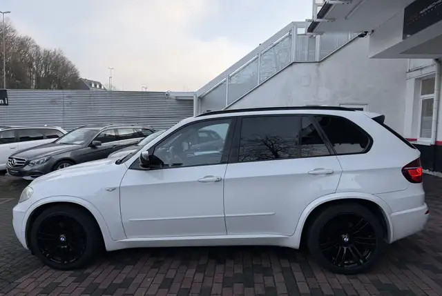 BMW X5 X5 view 5