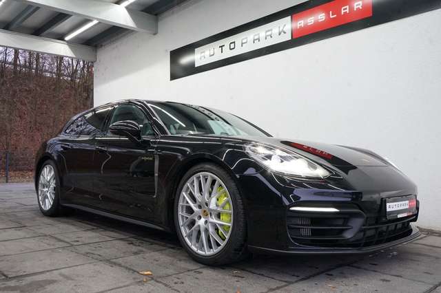 Porsche Panamera Sport Turismo 4 E-Hybrid Platinum