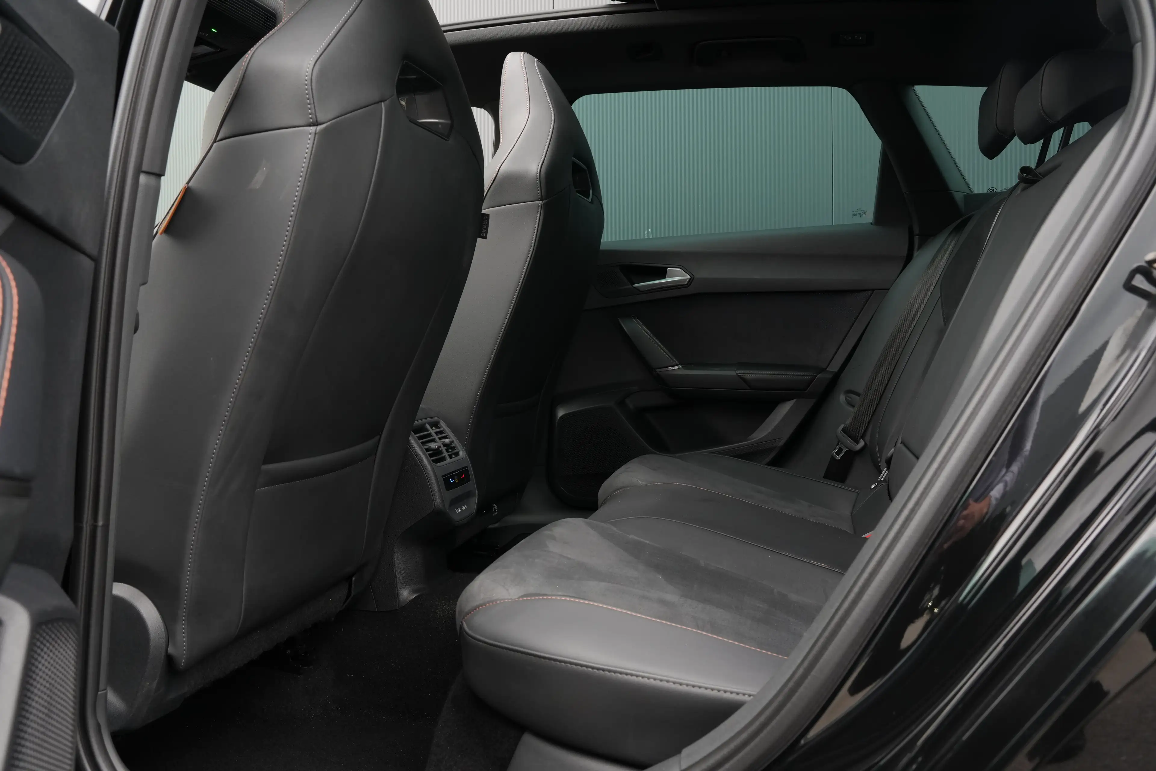 CUPRA Leon Sportstourer 1.5 TSI e-Hybrid 204pk Business | Pan — photo 15