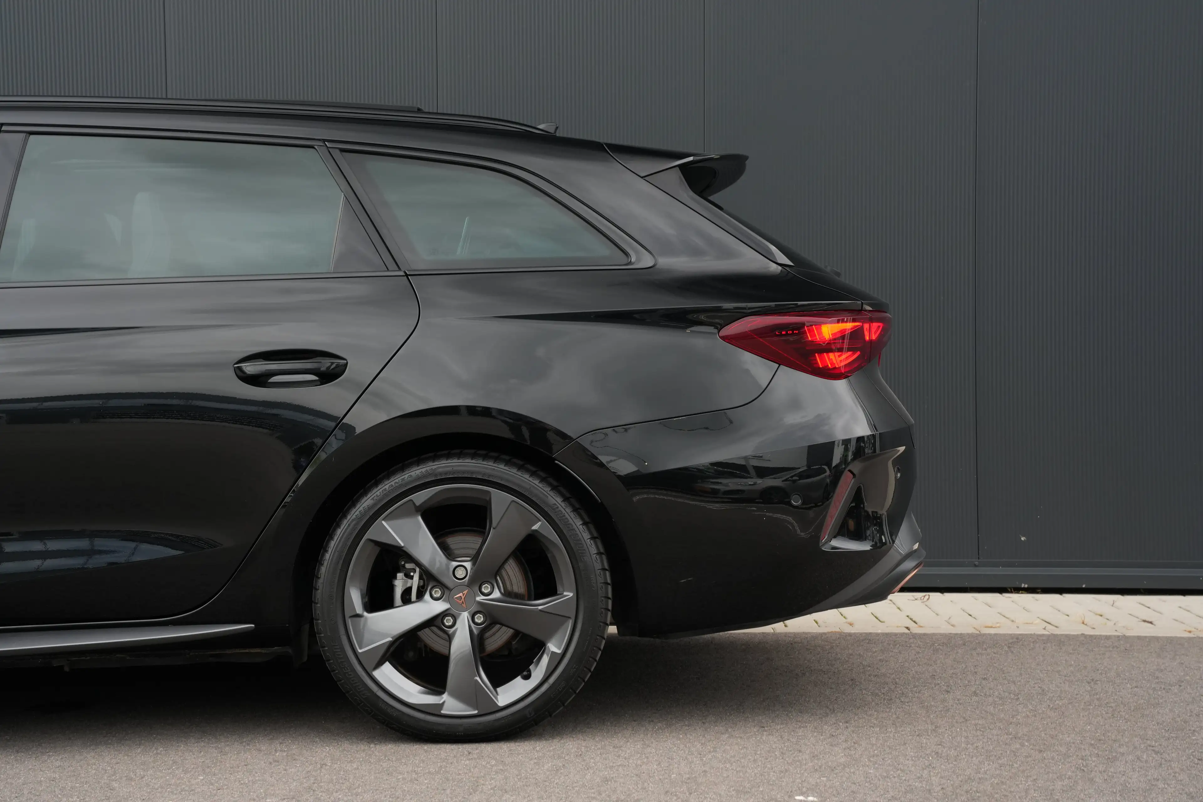 CUPRA Leon Sportstourer 1.5 TSI e-Hybrid 204pk Business | Pan — photo 23