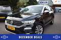 Volkswagen T-Roc 1.5 TSI Sport 150 PK ADAP CRUISE/CARPLAY/CAMERA/AI Schwarz - thumbnail 1