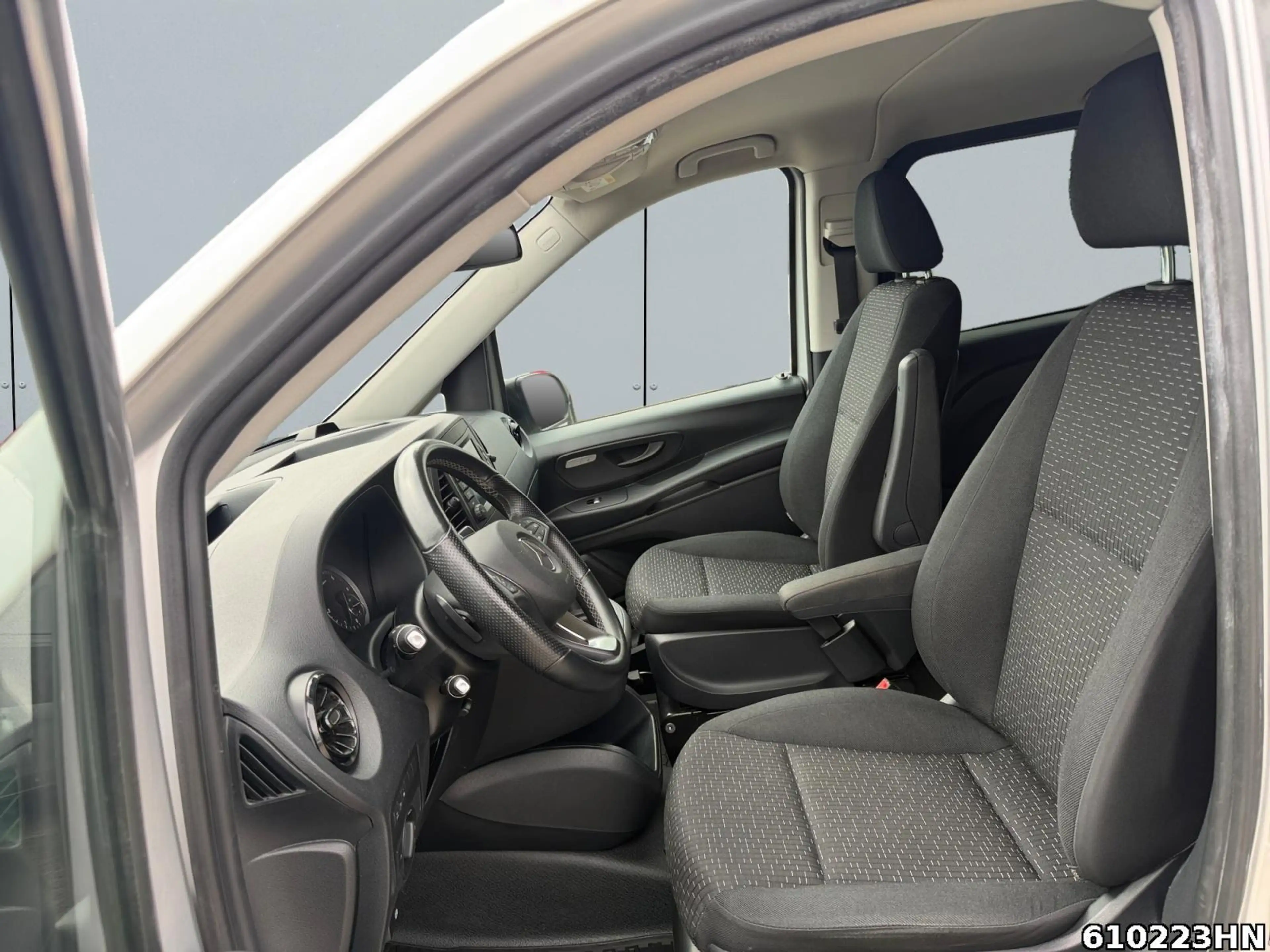 Mercedes-Benz Vito 119 CDI *4x4*MIXTO*AUTOM.*LED*NAVI*RFK*DAB — photo 7
