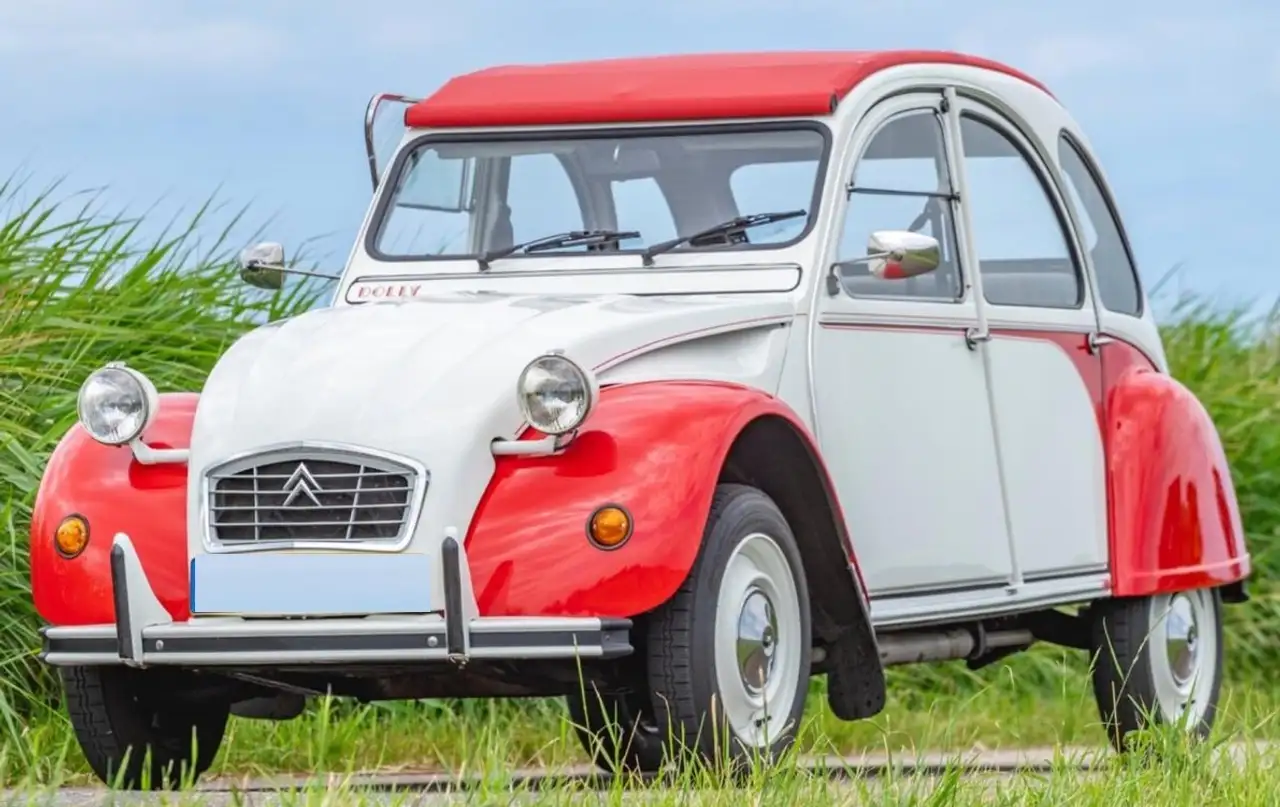 Citroen 2CV 6 Dolly
