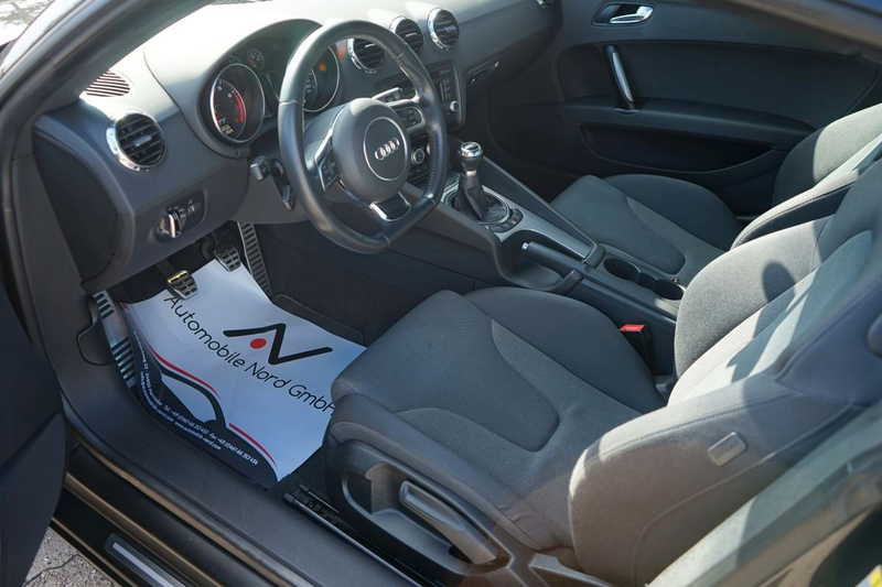 Audi TT Coupe/Roadster 1.8 TFSI Coupe — photo 7