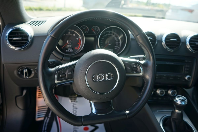 Audi TT Coupe/Roadster 1.8 TFSI Coupe — photo 9