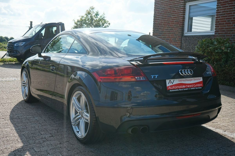 Audi TT Coupe/Roadster 1.8 TFSI Coupe — photo 5