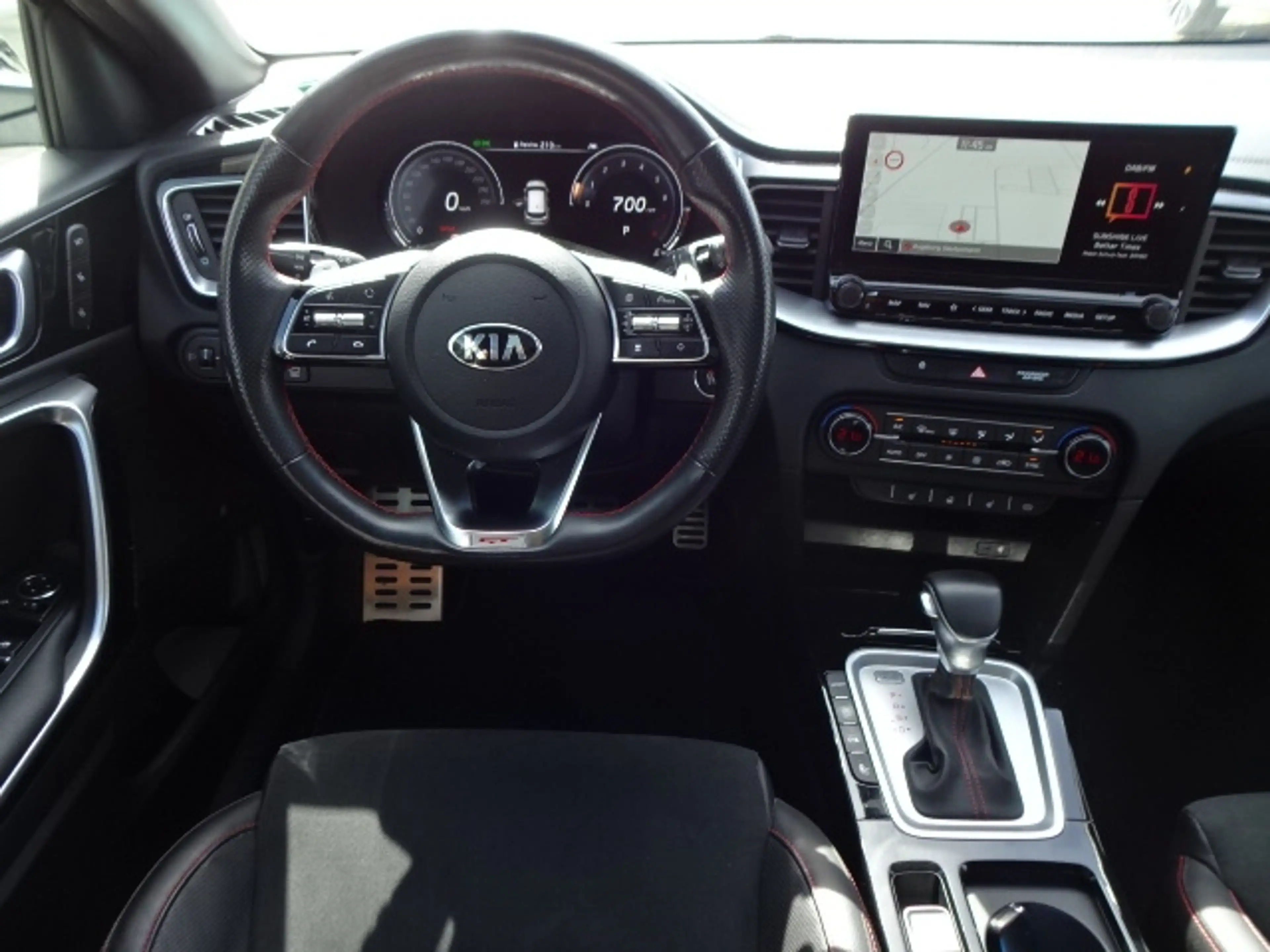 Kia ProCeed / pro_cee'd 1,6 GT AT AHK PANO Komf.Paket ACC — photo 12