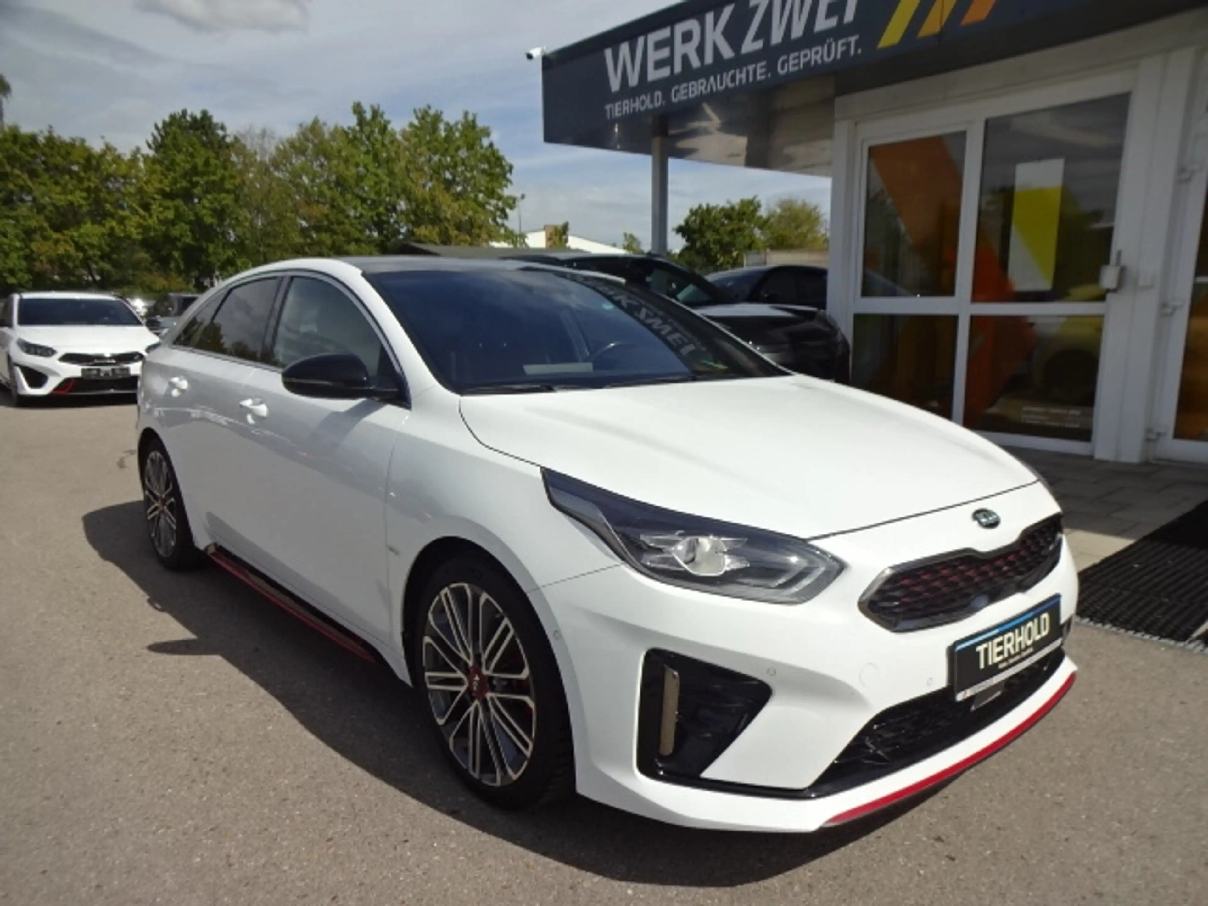 Kia ProCeed / pro_cee'd 1,6 GT AT AHK PANO Komf.Paket ACC — photo 9