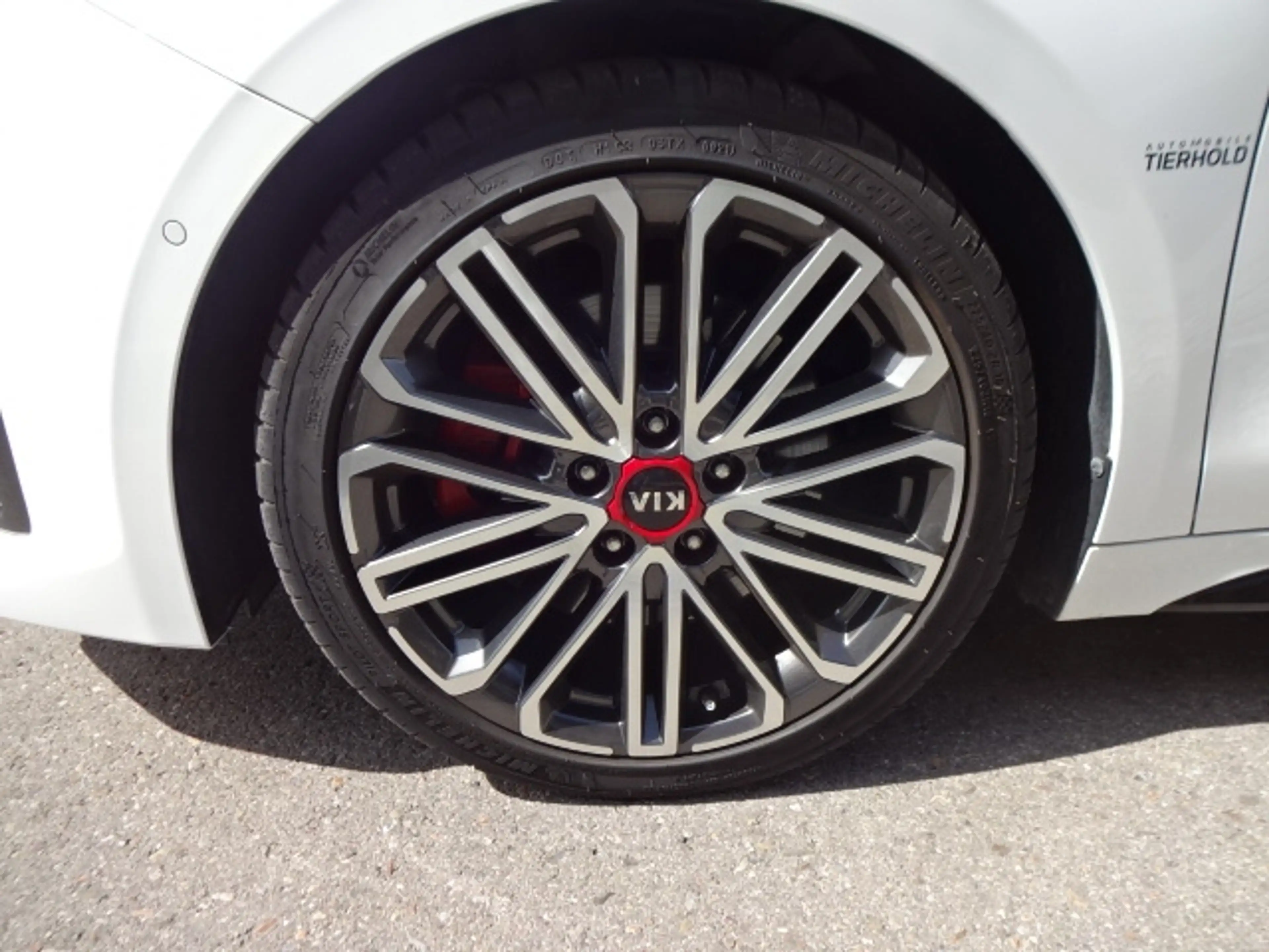 Kia ProCeed / pro_cee'd 1,6 GT AT AHK PANO Komf.Paket ACC — photo 11