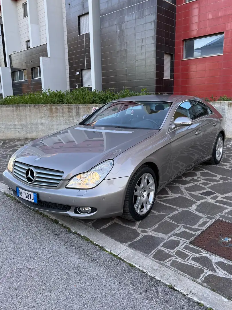 Mercedes-Benz CLS 320 cdi V6 - 1