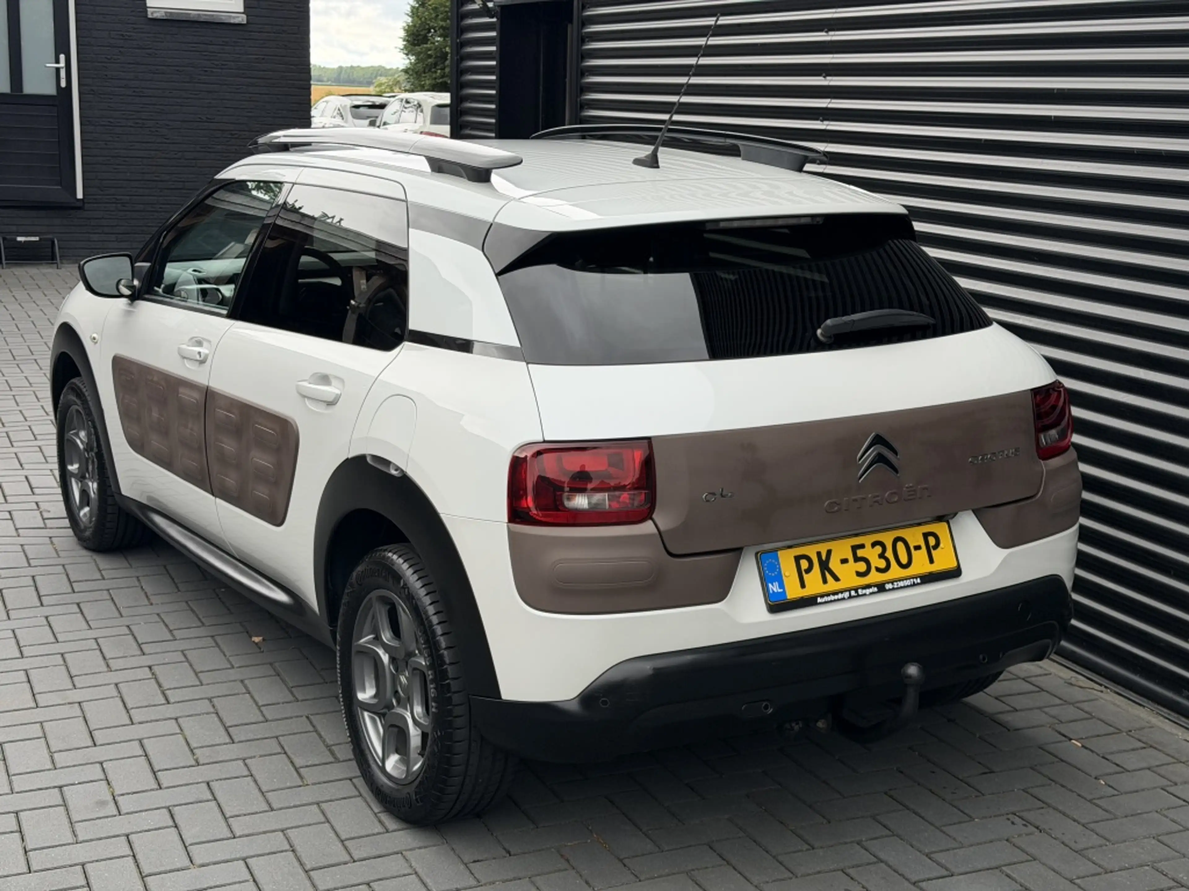 Citroen C4 Cactus 1.2 PureTech Shine| CAMERA| NIEUWE RIEM| NAP| 2017 — photo 3