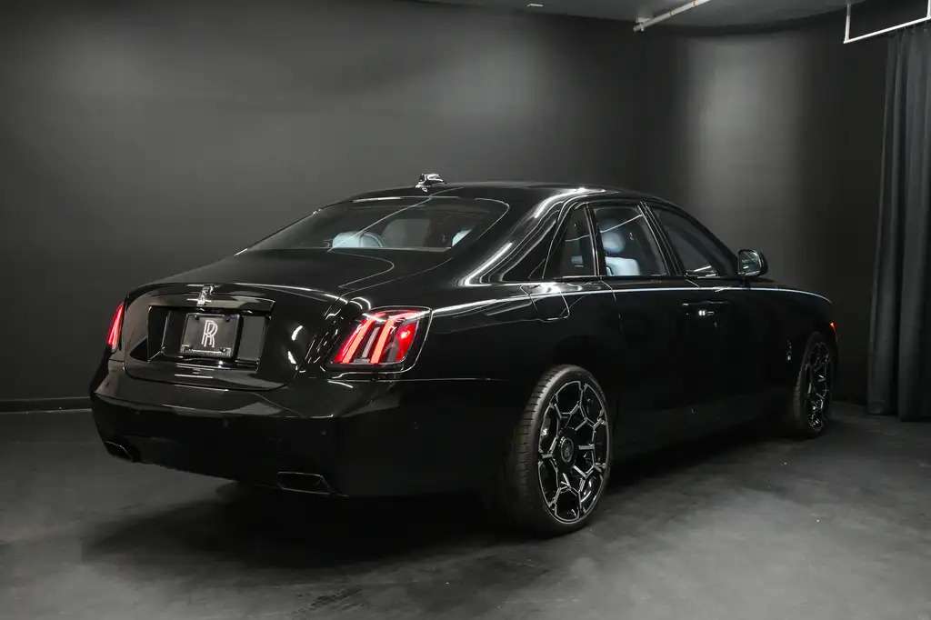 2025 Rolls-Royce Ghost — снимка 1