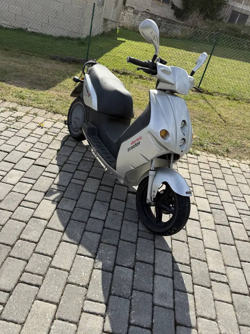 E-Max 110S emax - 1