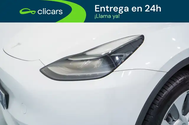 Tesla Model Y view 10