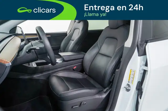 Tesla Model Y view 14