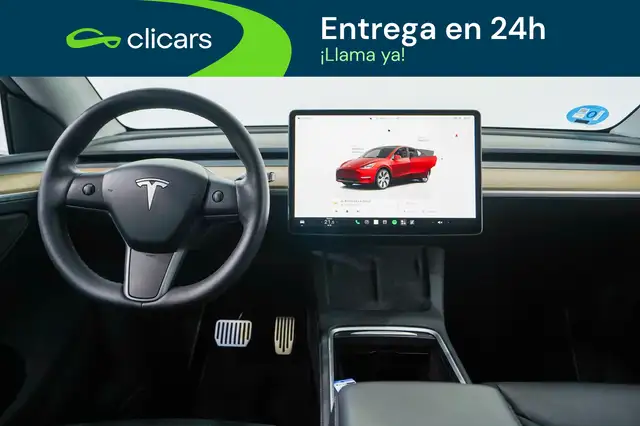 Tesla Model Y view 13
