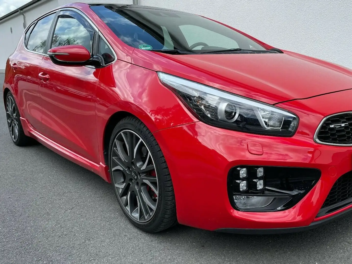 Kia Ceed / cee'd 1,6 T-GDI GT-Track 204 PS - 1