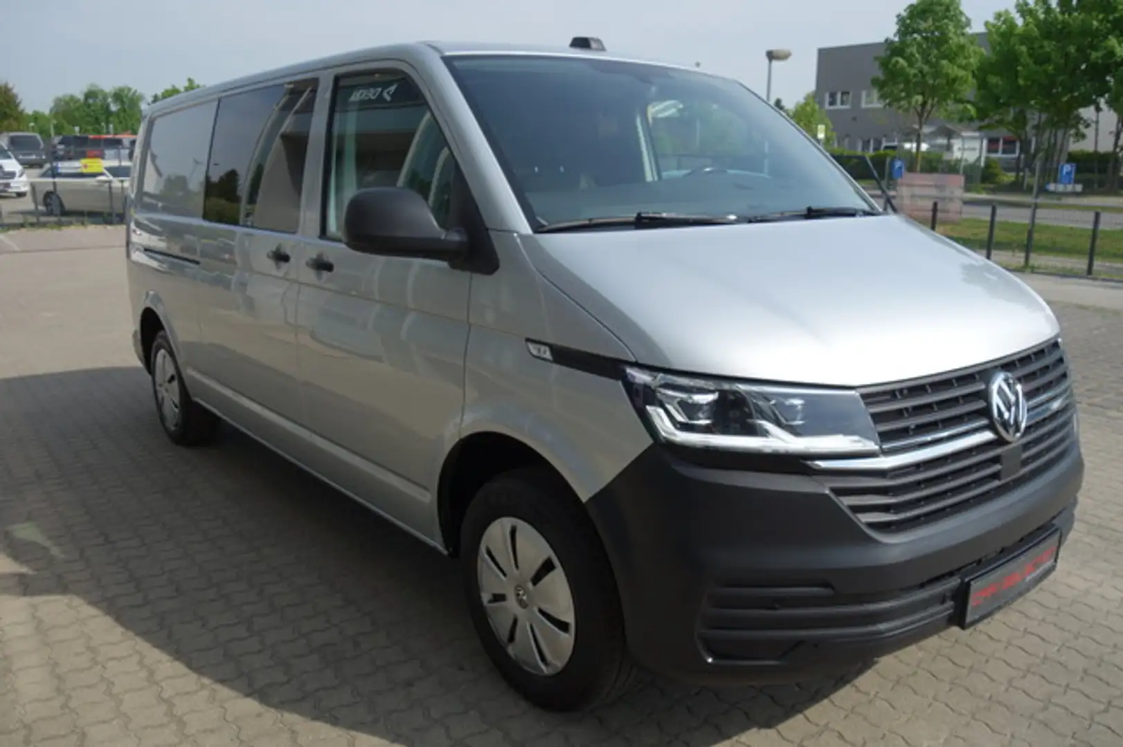 Volkswagen T6.1 Transporter Mixto Lang LED/STDHZG/DIGITACHO Plateado - 2