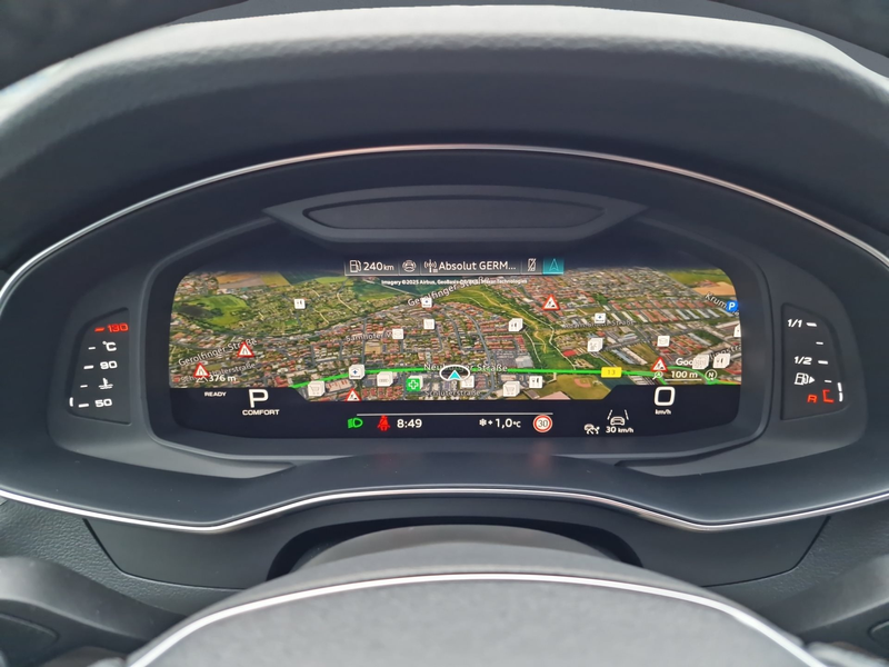 Audi A6 Avant 40 TDI S line STHZG AHK 19" KAMERA ACC — photo 10