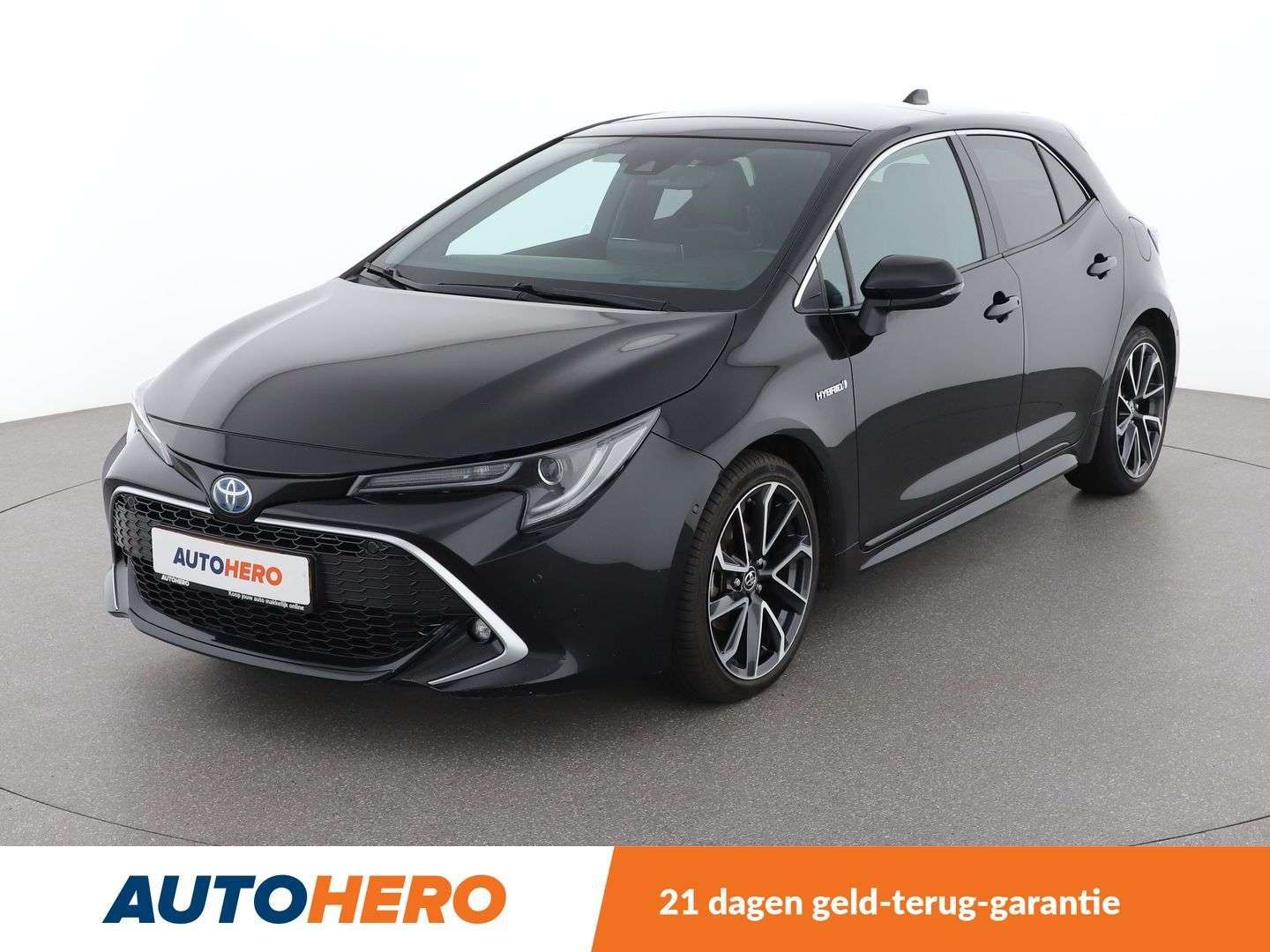 Toyota Corolla occasion | Hatchback | Zwart | in AMSTERDAM voor € 20.149,-