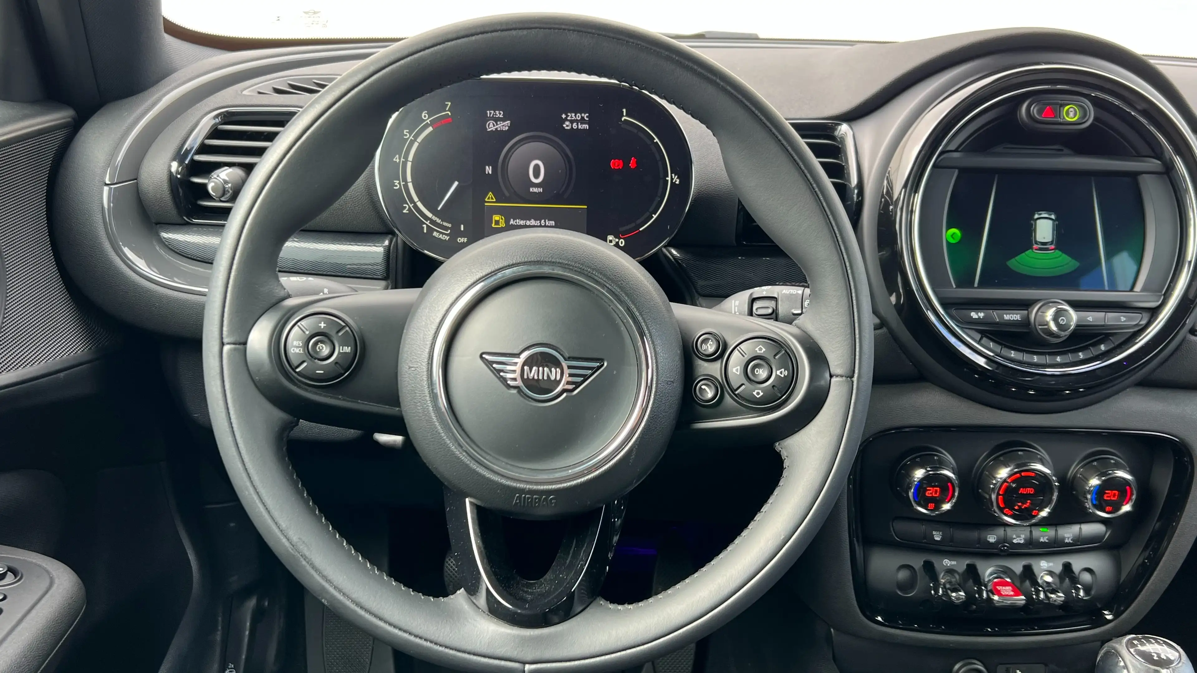 MINI One Clubman Mini One Clubman — photo 12