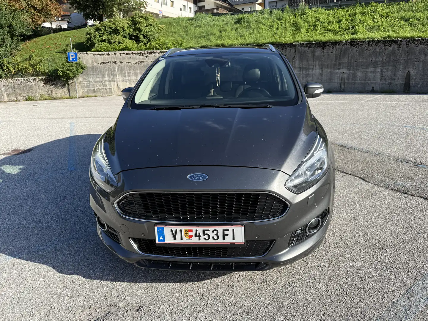 Ford S-Max S-MAX Titanium 2.0 TDCi Grau - 2