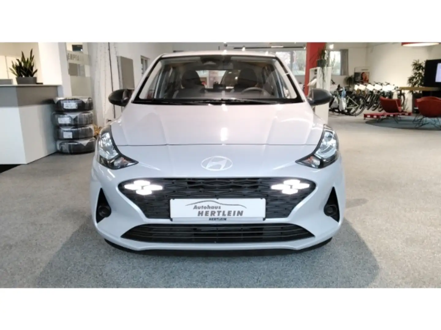 Hyundai i10 MPi 1.0 Comfort Gris - 2