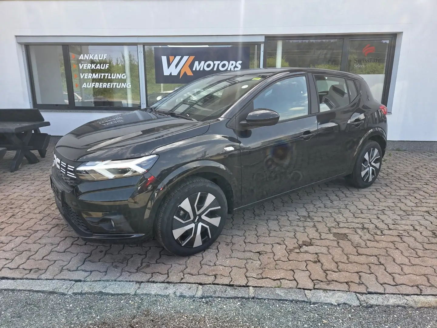 Dacia Sandero Expression Neuwagen Tageszulassung Schwarz - 1