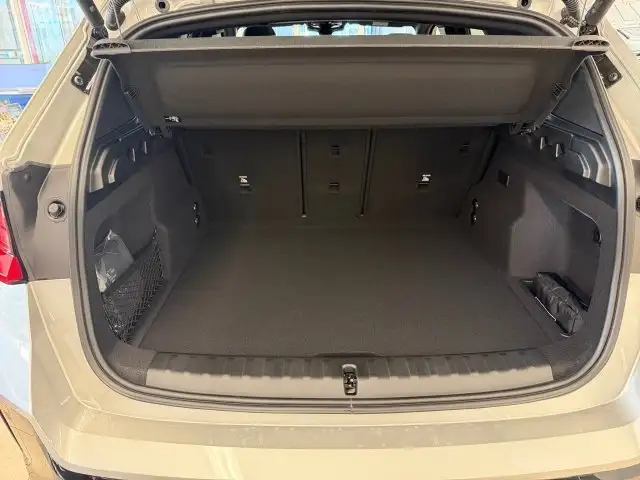 BMW iX1 eDrive20 U11 HB0 Ansicht 10