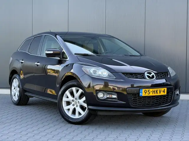 Mazda CX-7 view 2