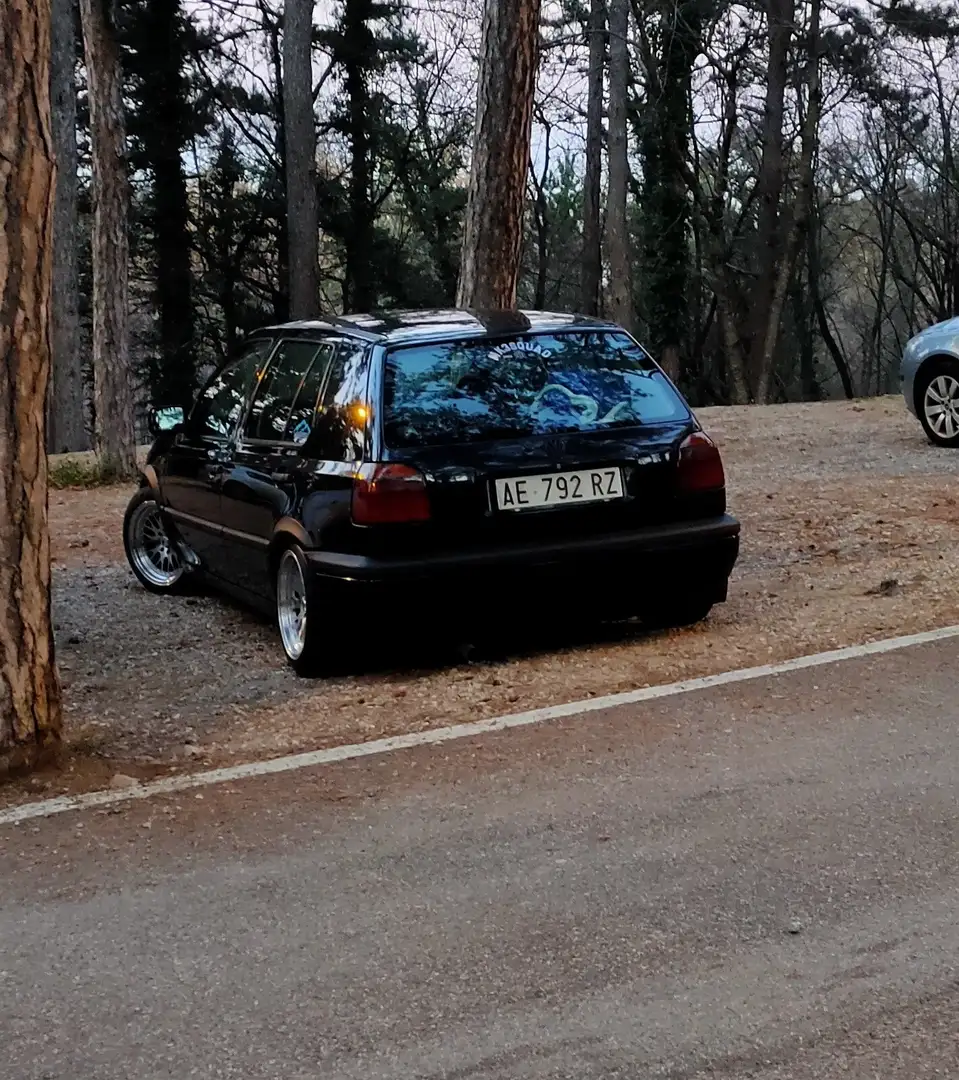 Volkswagen Golf 5p 1.6 GL cat. - 2