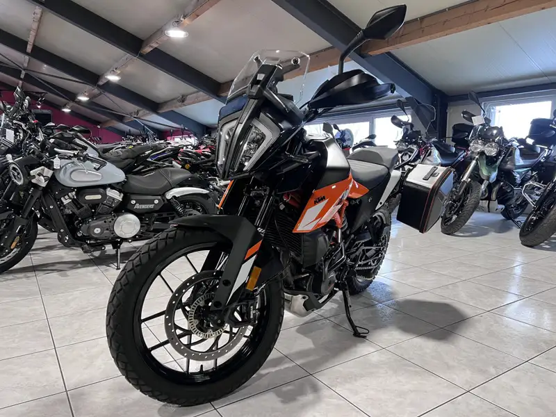KTM 390 Duke - foto 2