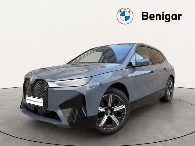 BMW iX xDrive 50 - foto 1