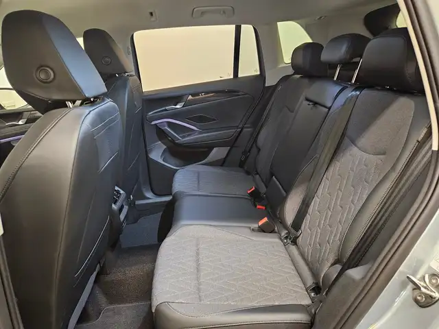 Volkswagen Tiguan Friends TDI 4MOTION DSG Ansicht 14