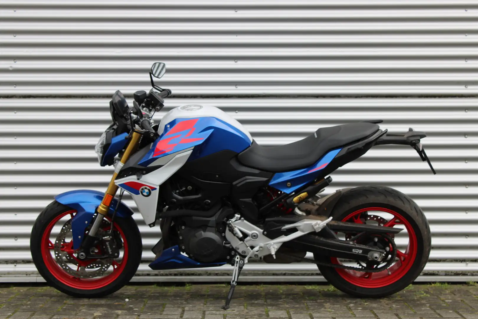 BMW F 900 R | A2 | Comfort & Dynamic pakket | Stijlvariant Spo Bleu - 2